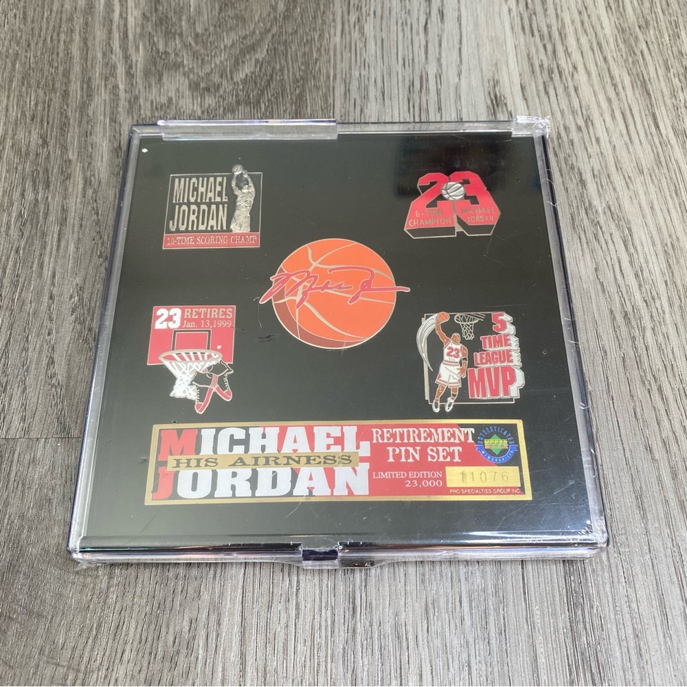 1999 UPPER DECK MICHAEL JORDAN RETIREMENT PIN SET LIMITED EDITION SEALED NEW